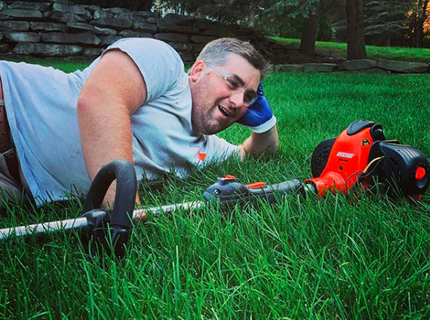 Choosing the right trimmer or brushcutter. Choosing the right trimmer or brushcutter.